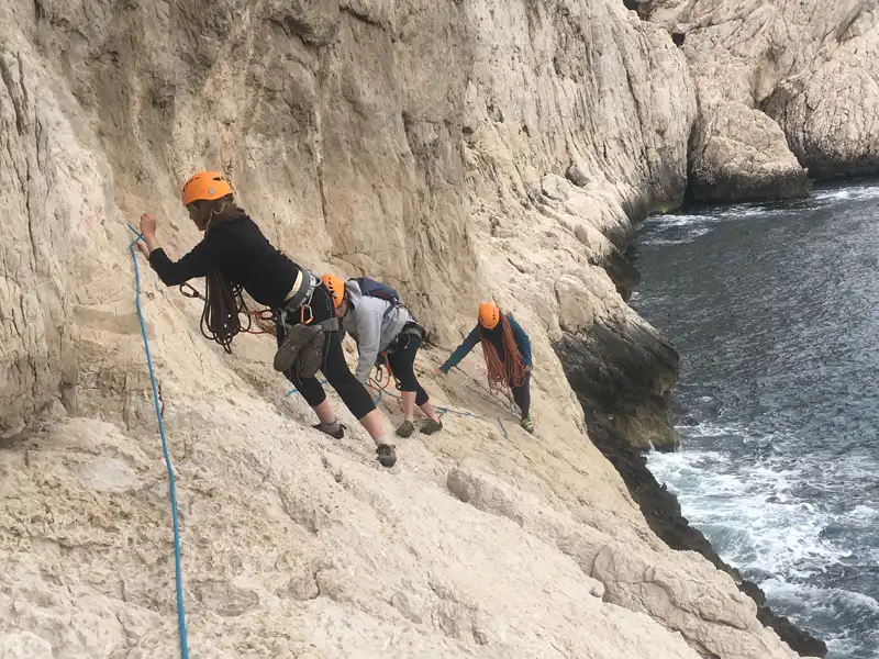 Séjour sportif d'escalade dans les Calanques entre Marseille et Cassis