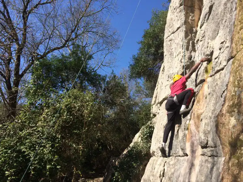Initiation à l'escalade en Ardèche