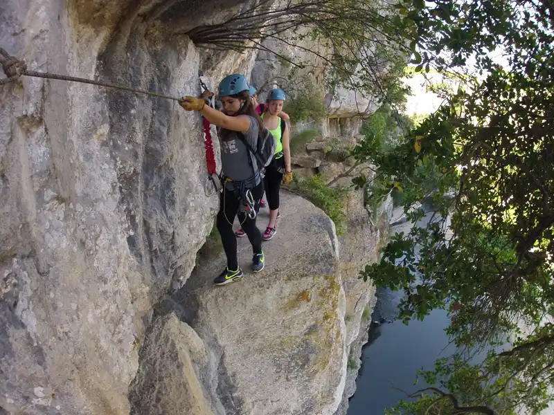 Pack d'activités avec canoë et via cordata en Ardèche