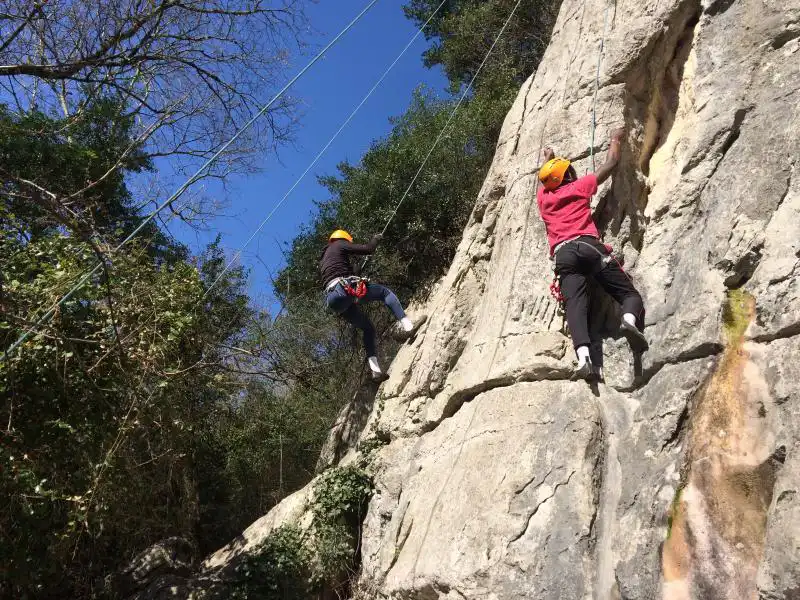 Initiation à l'escalade en Ardèche