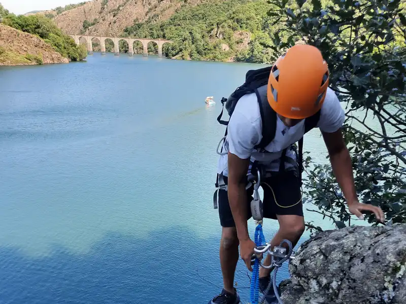 Séjour sportif avec canyoning et via ferrata en Lozère
