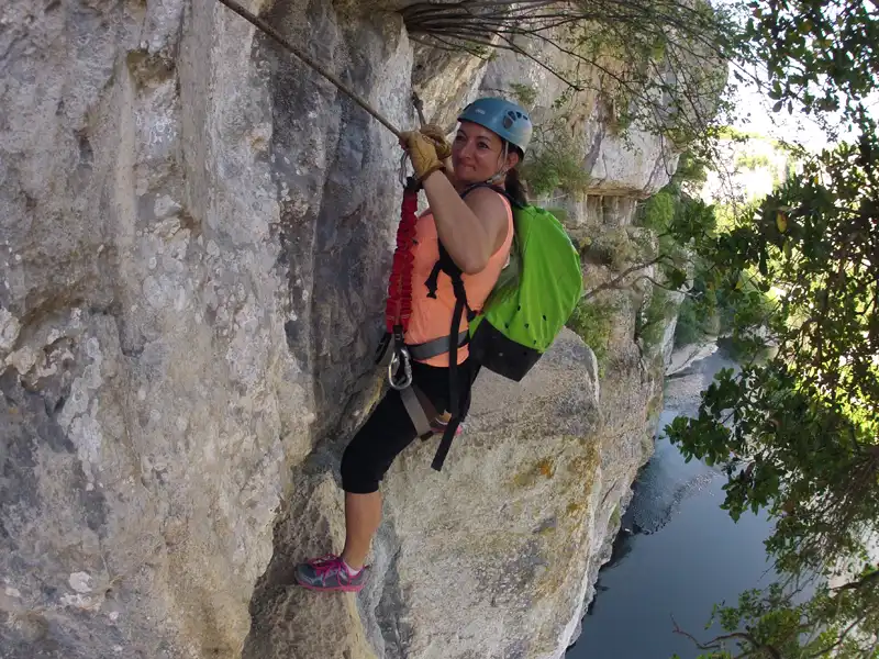 Pack d'activités avec canoë et via cordata en Ardèche